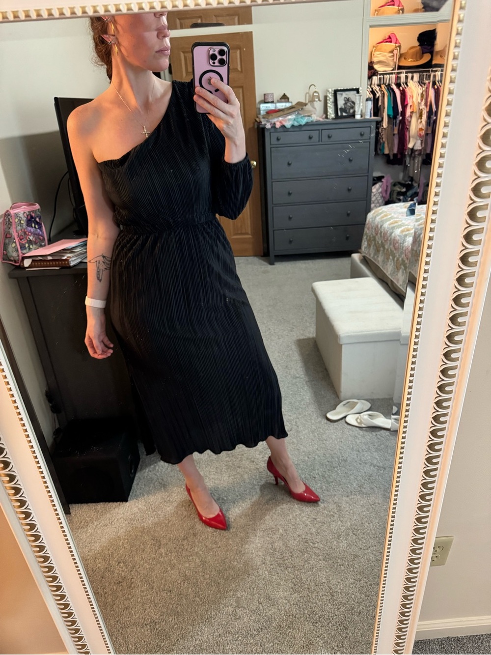 Petal and Pup One-Shoulder Black Pleated Midi Dress - Picture 5 of 10